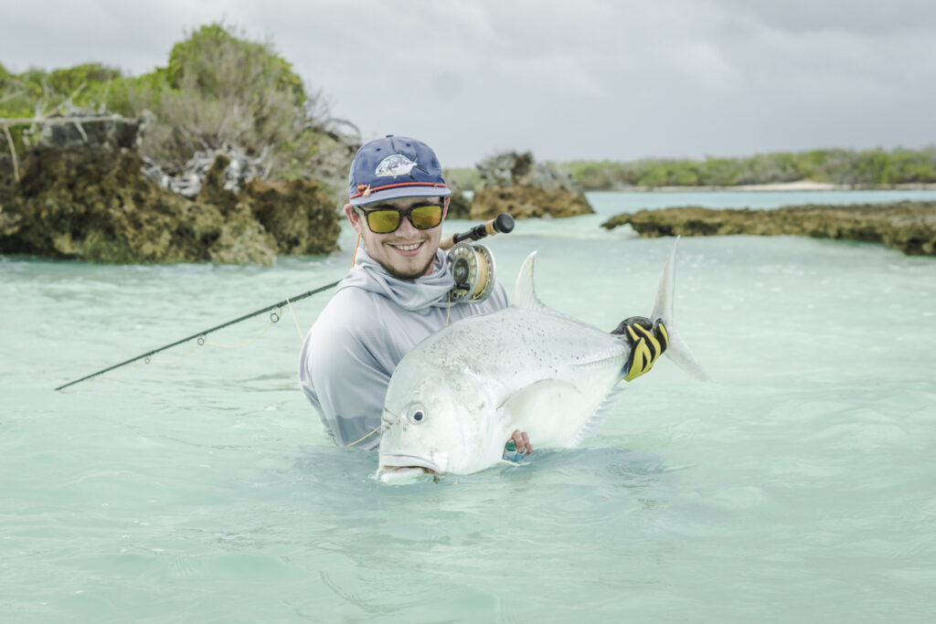 Fly fishing GT in Seychelles